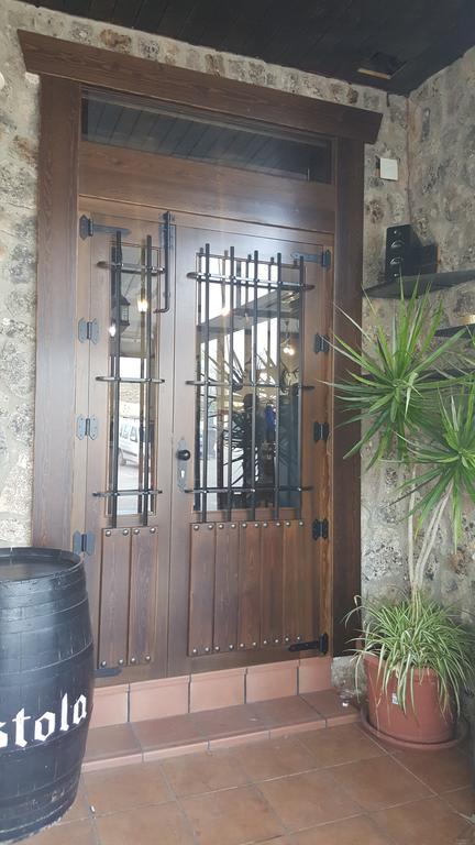 Hostal Cabanas Carboneras de Guadazaon Bagian luar foto